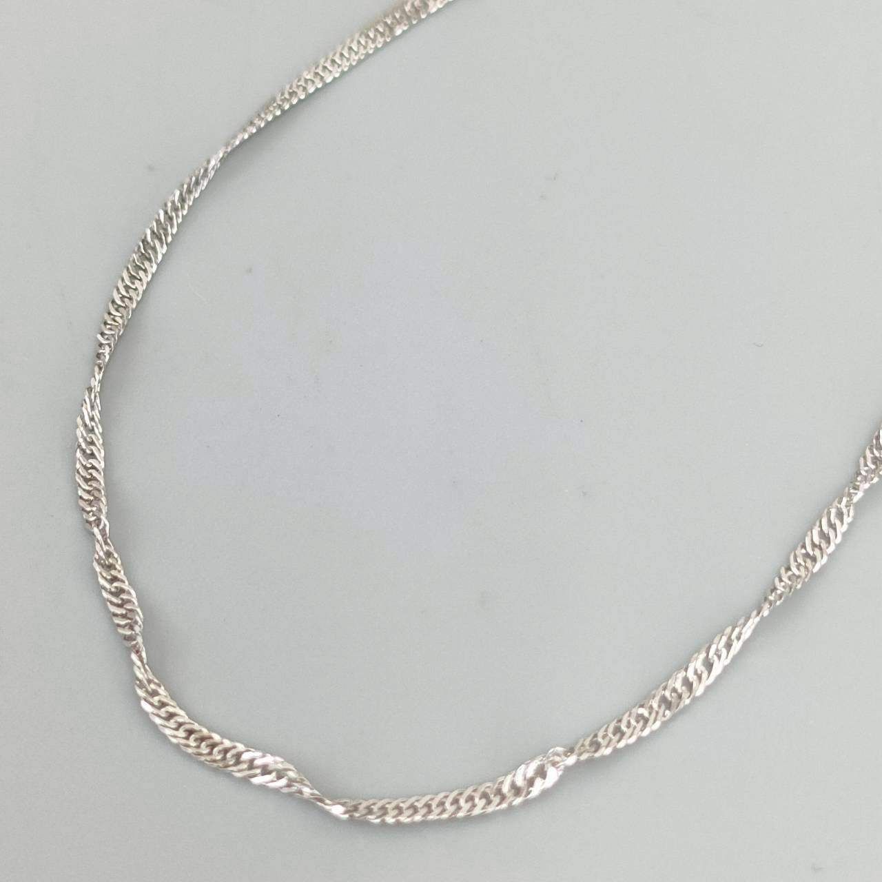 18金 K18WG 男女兼用 スクリューブレス 0.91ｇ 18㎝ D235