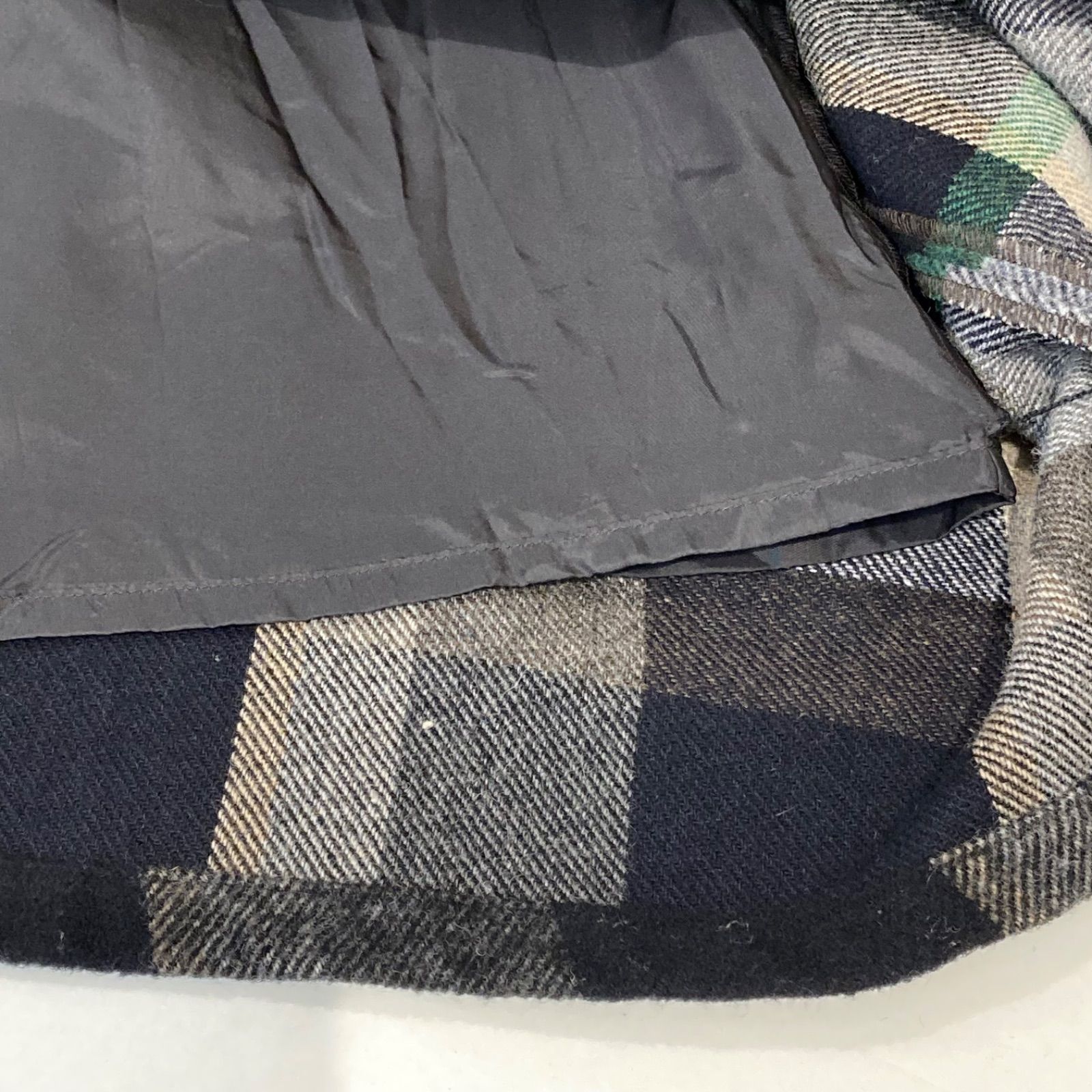 サイズM 黒×グレー×茶色×グリーン