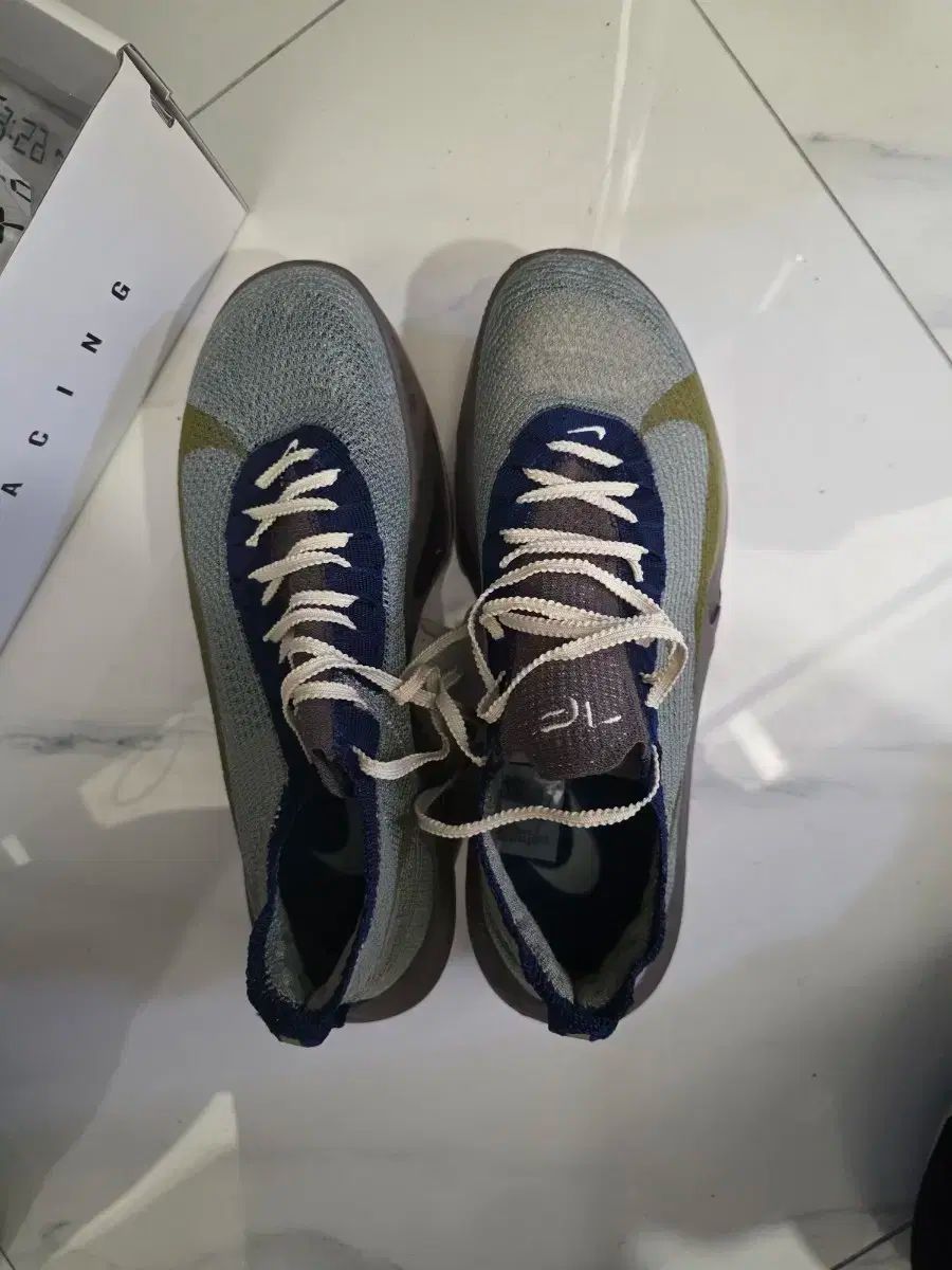 NIKE アルファフライ3 280 ほぼ