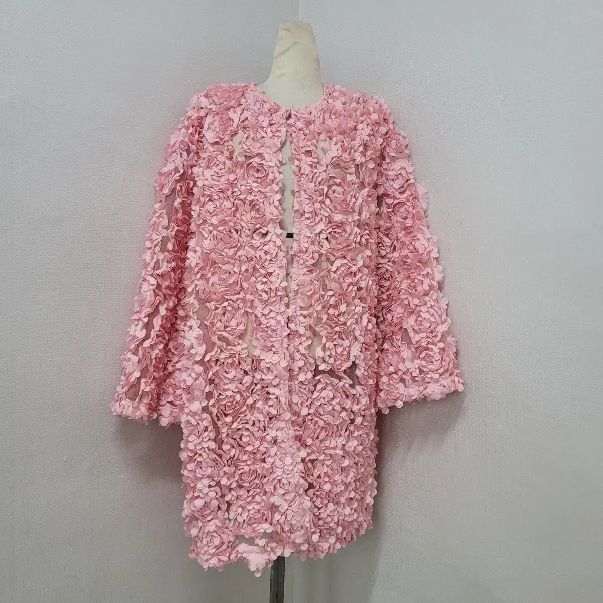♥商品 ZARA ザラ ピンク フラワー 装飾 アウターウェア ジャケット パーティー衣装
