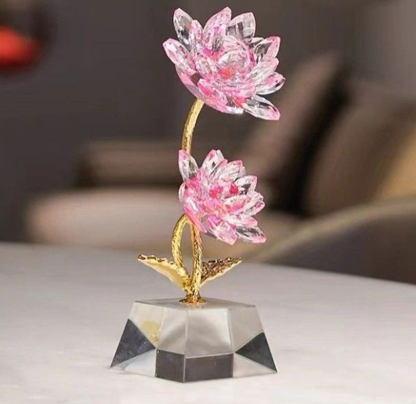 蓮 花 置物 オブジェ クリスタル ピンク ゴールド 金色 透明 綺麗 金運 開運 運気アップ インテリア 玄関 オフィス 寝室開運