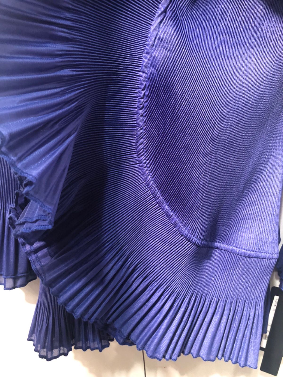 新品プリーツフリルジャケット カーディガン レアカラーパープル系  
