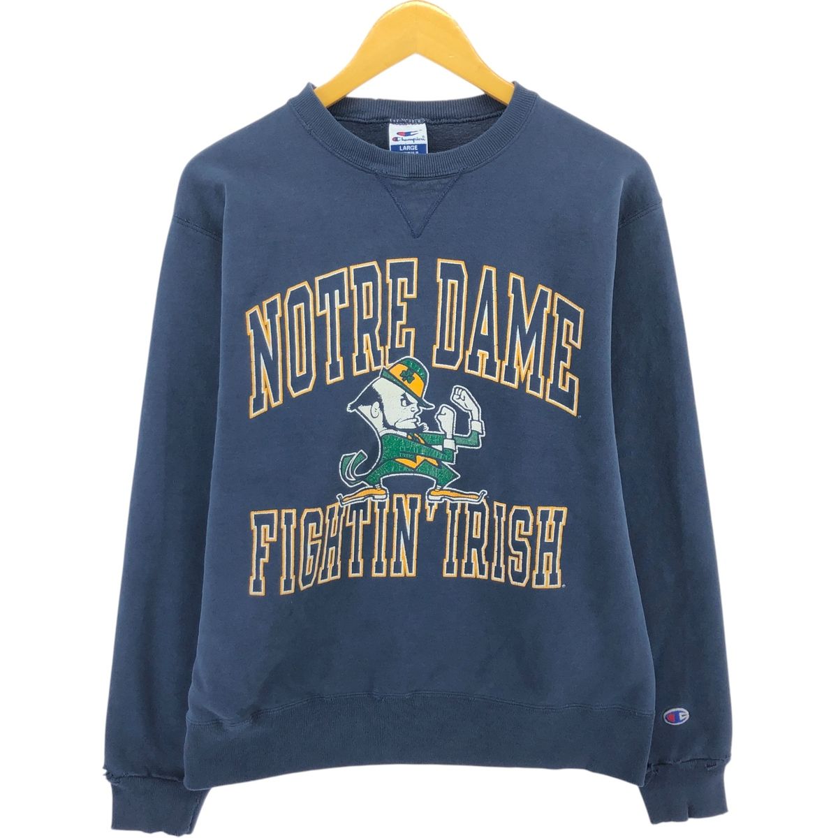 【美品】Champion ノートルダム大学 Vネックウェア 美品】Champion ノートルダム大学 Vネックウェア