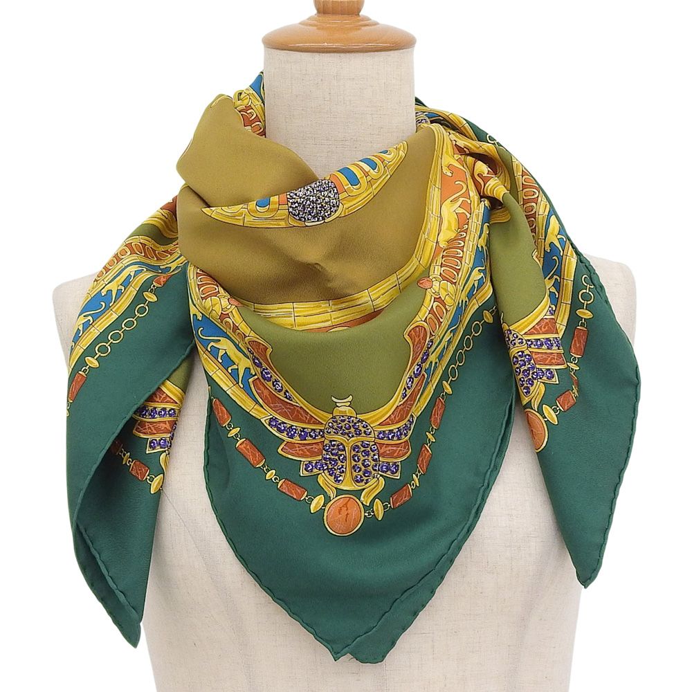 超 カルティエ CARTIER 90年代 ヴィンテージ マストドゥ カルティエ パンテール スカラベ ビジューシルク100% スカーフ 超 ほぼ♥