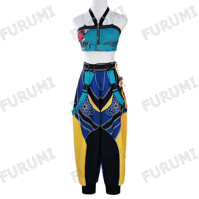 演出服 キラキラ