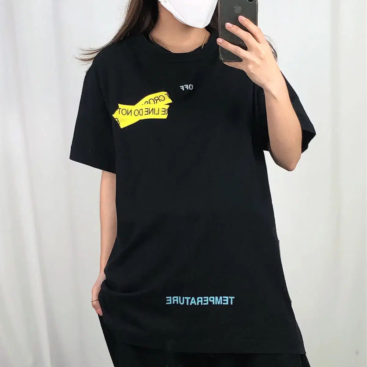 オフホワイト 黒 半袖 カットソー トップス Tシャツ 黒 ブラック 白 