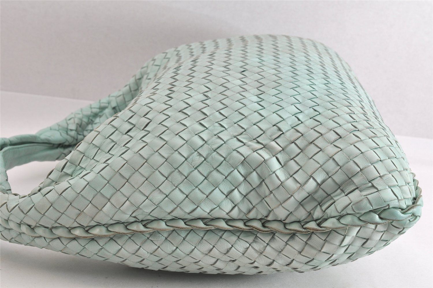 ⭐︎ボッテガヴェネタ ⭐︎ガルダバッグ イントレチャート レザー