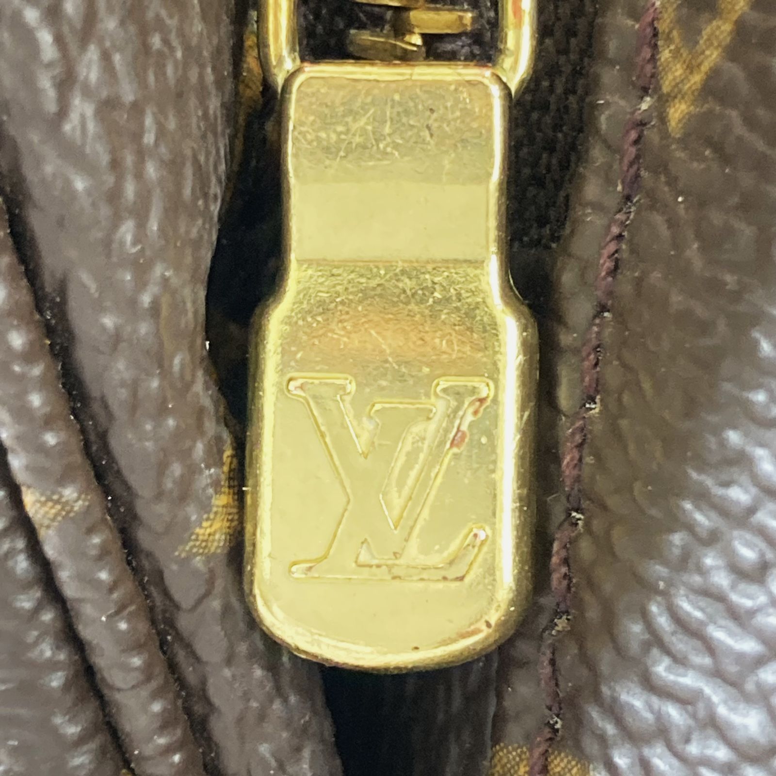 VUITTON