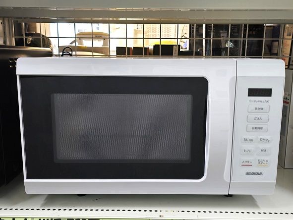 品 アイリスオーヤマ IRIS OHYAMA 電子レンジ 18L 50|60Hz共用 横開き 庫内フラット KMB-F186-W 2025年製 ホワイト ○YR-19343○