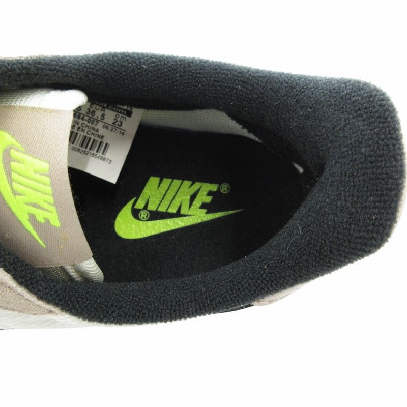 INTERNATIONALIST スニーカー