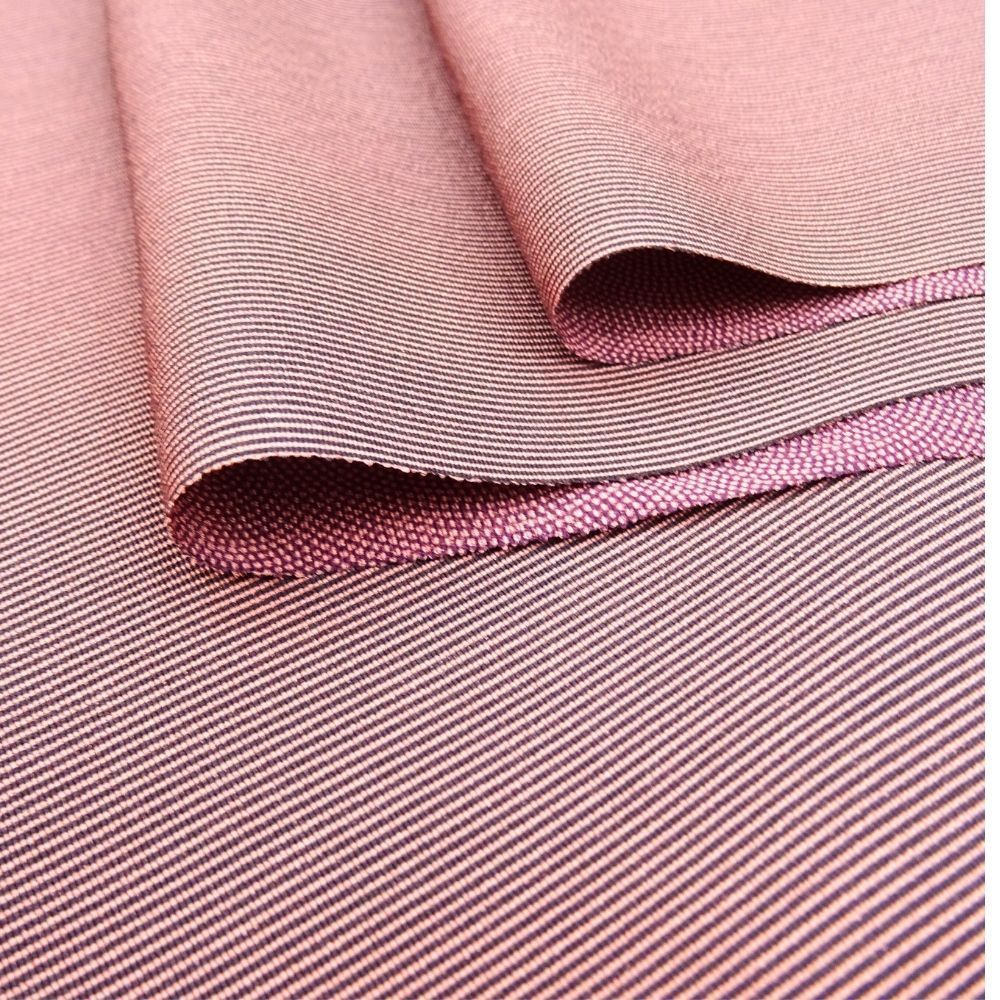 トレンド品から定番まで。 小紋反物 正絹 リユース 両面染 鮫小紋と万筋 048-11R 8050-00409 絶対大特恵！