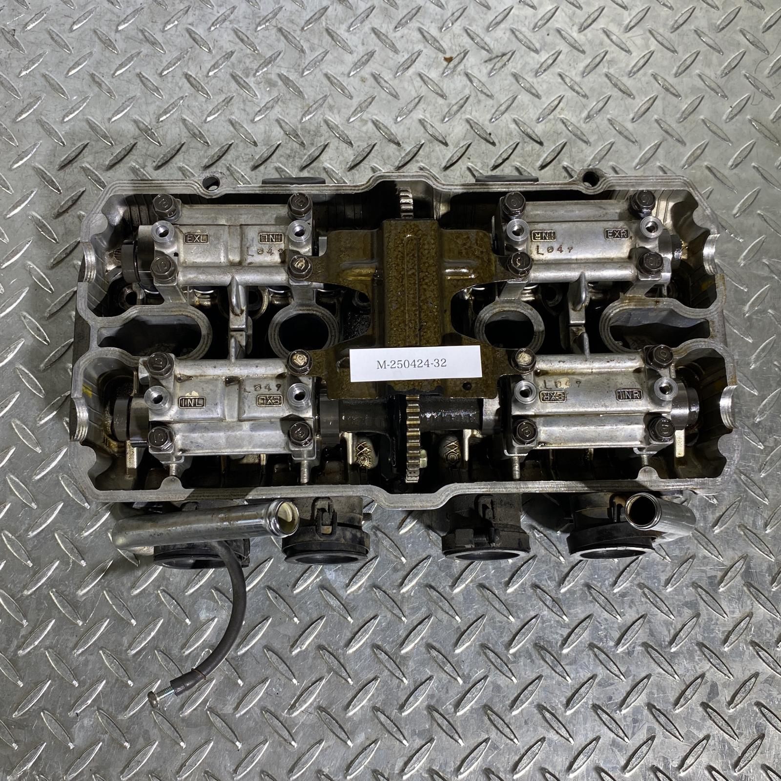 シリンダーヘッド ASSY
