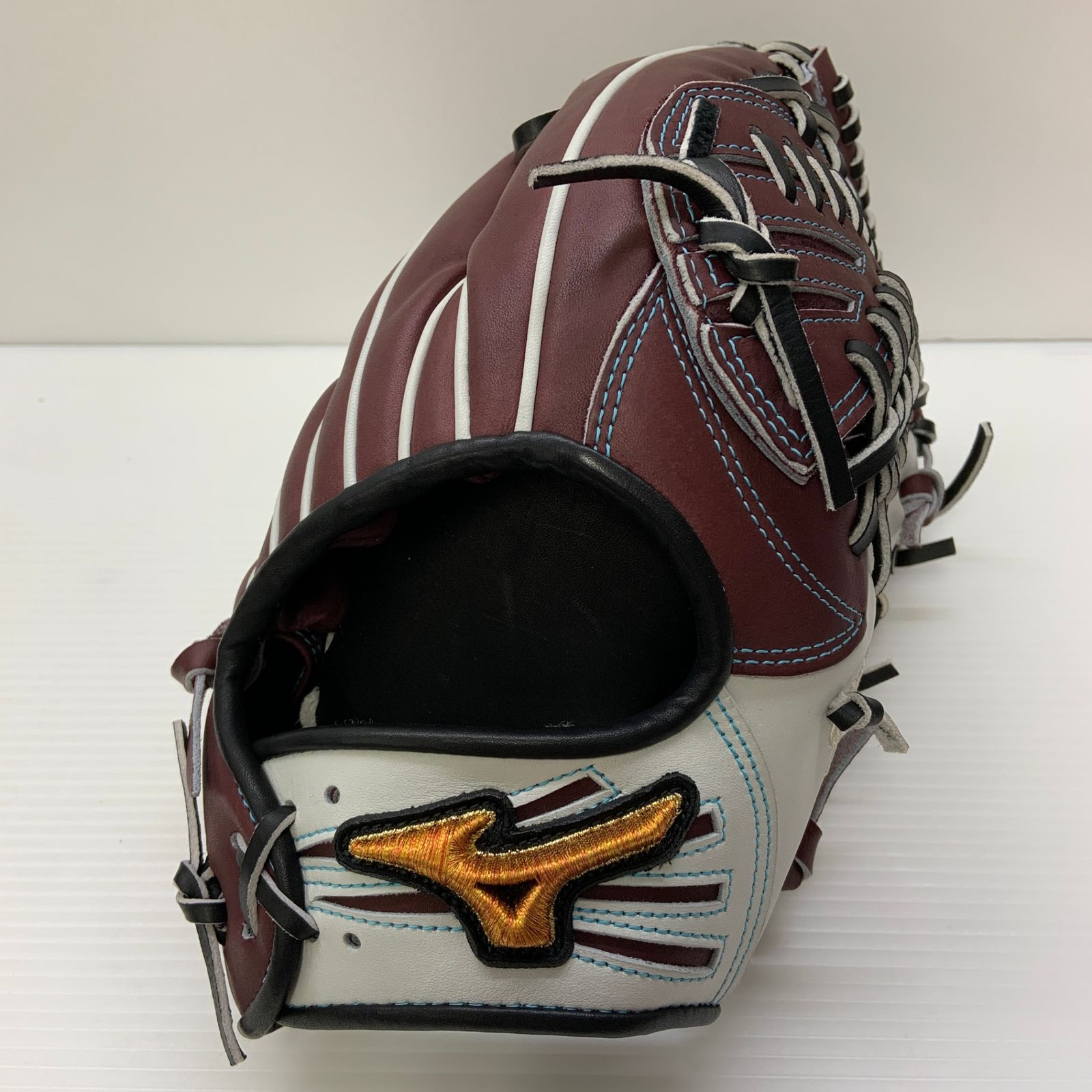 MIZUNO - ミズノプロ 硬式 外野 ビッグM 最高峰をその手に。ミズノプロ