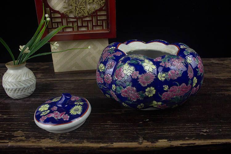 茶の缶 コレクション 工芸品 古美術品 時代物 置物 中国景徳鎮 景徳鎮 万寿無疆 蓋缶 茶筒 茶道具 装飾品 現代工芸品美術品