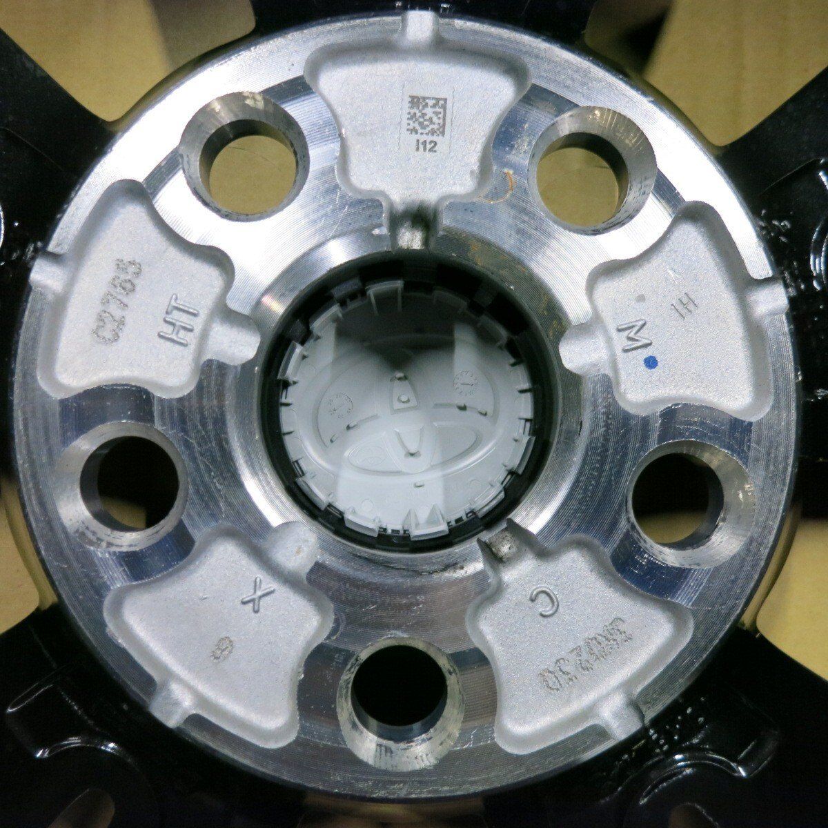 送料無料] 新車外し！1本☆トヨタ 60系 プリウス Zグレード 純正