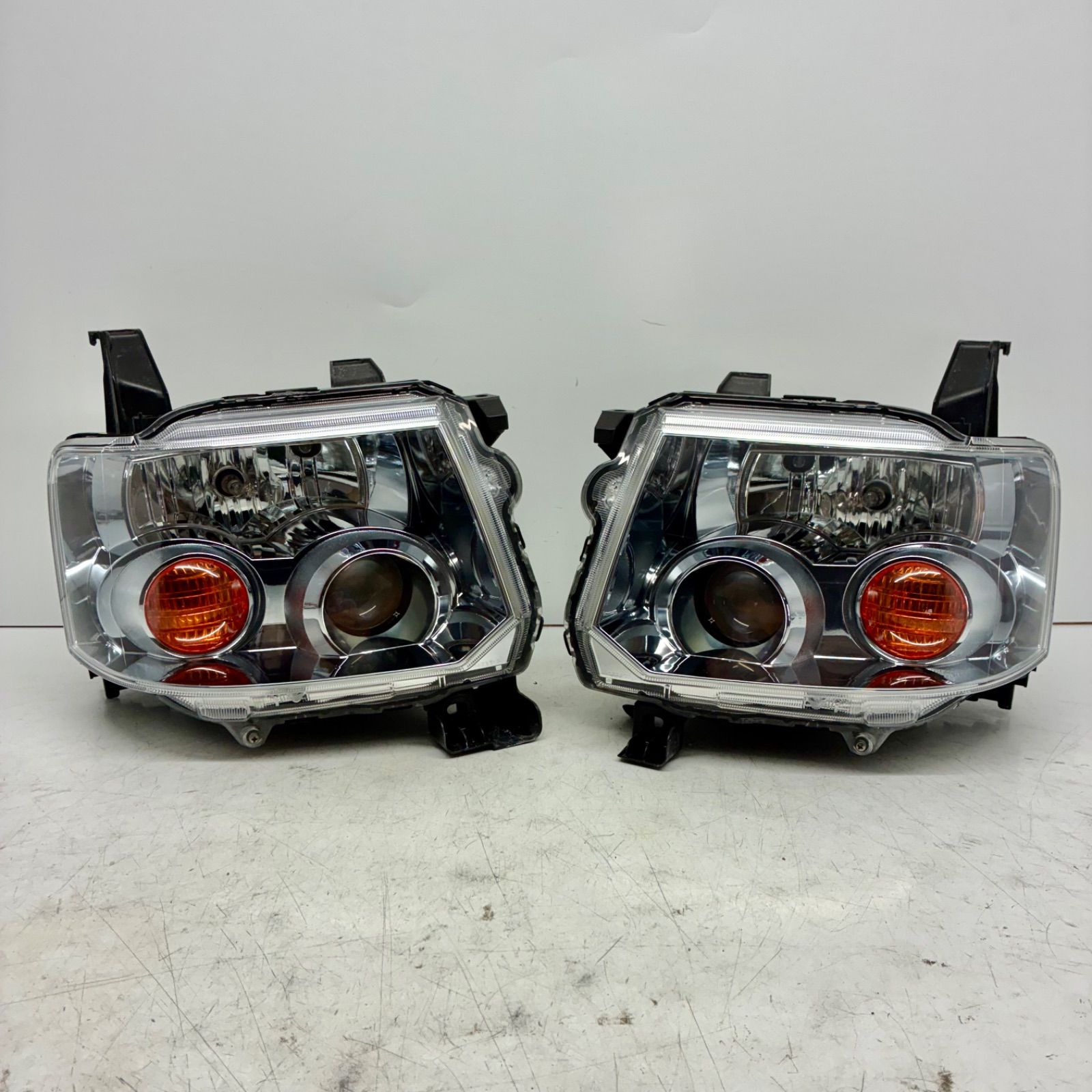 コーティング済 H81W H82W H91W H92W オッティ EKスポーツ ヘッドライト レンズ 左右セット LR HID レベ付 STANLEY P6537 P71515