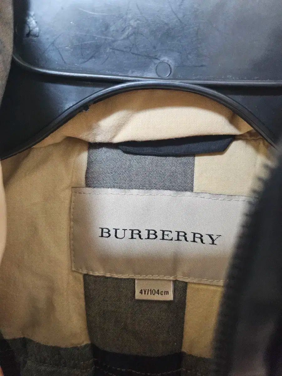 バーバリー キッズ