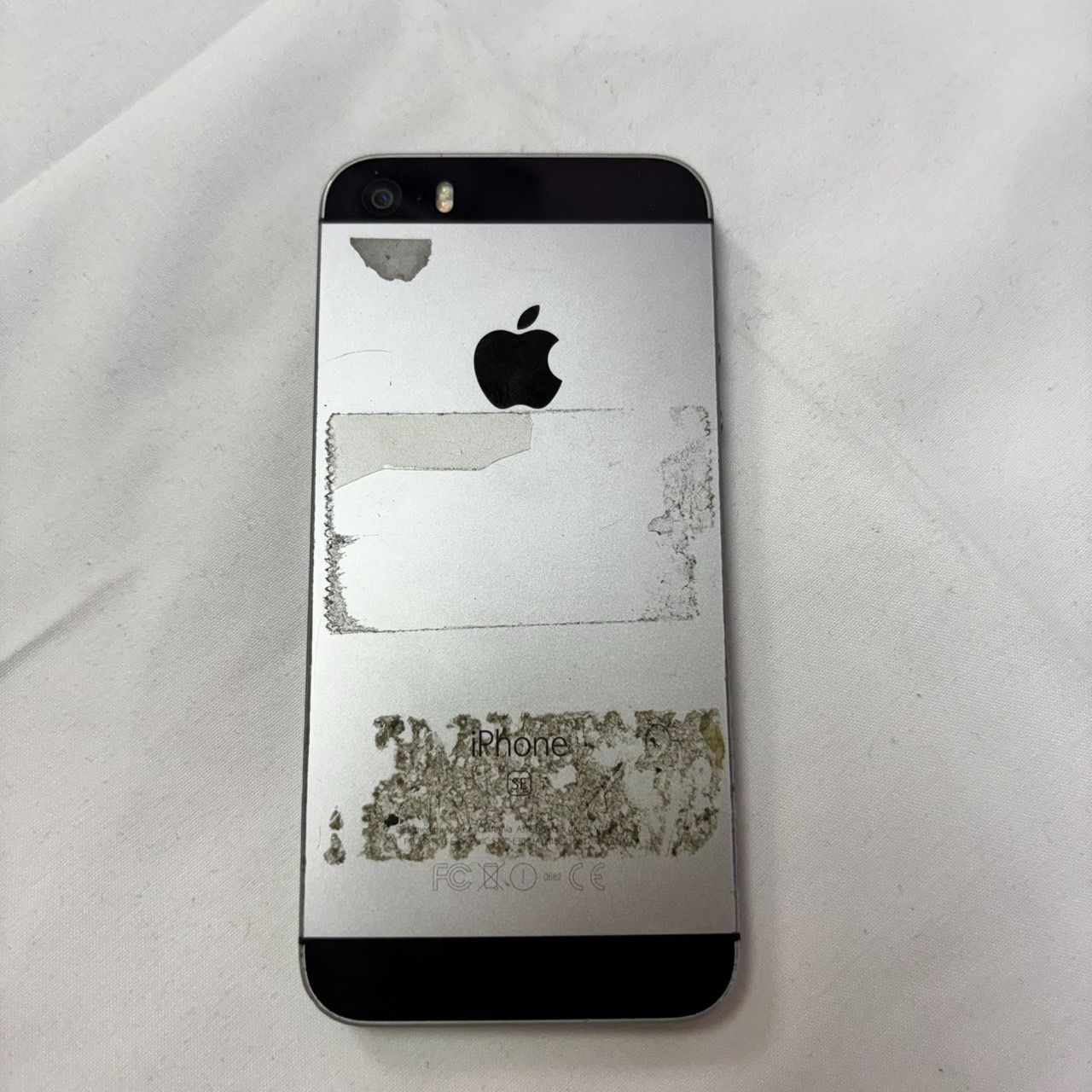 Apple iPhone SE 第一世代 スペースグレー simフリー ジャンク 198 