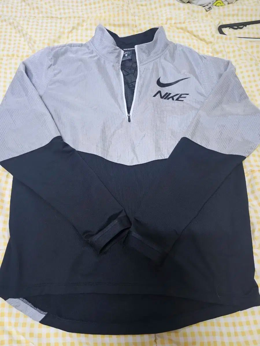 Nike ナイキ 素子 ハイブリッド ハーフジップ L 100