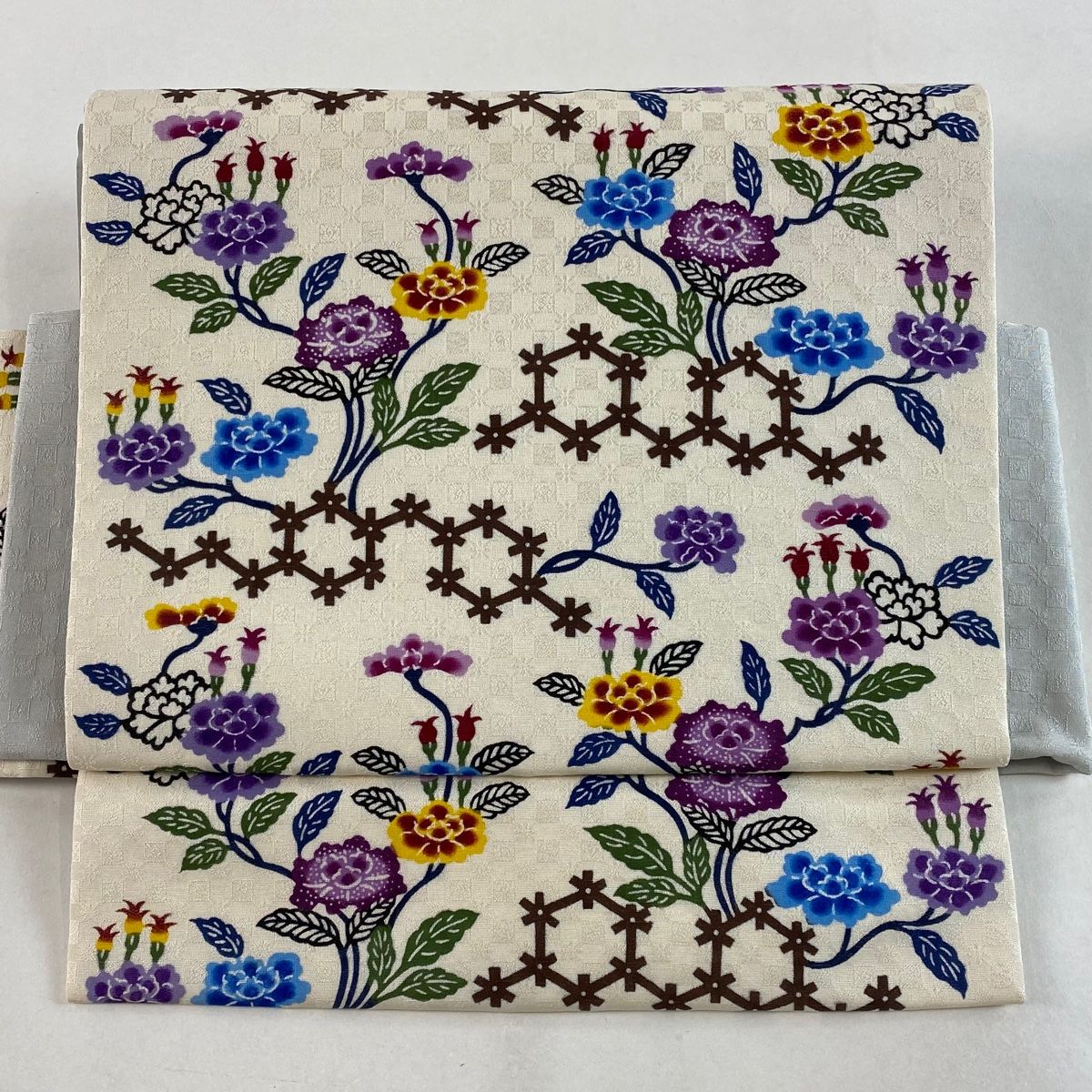 付け帯 美品 逸品 作り帯 草花 クリーム 正絹 【中古】 - メルカリ 