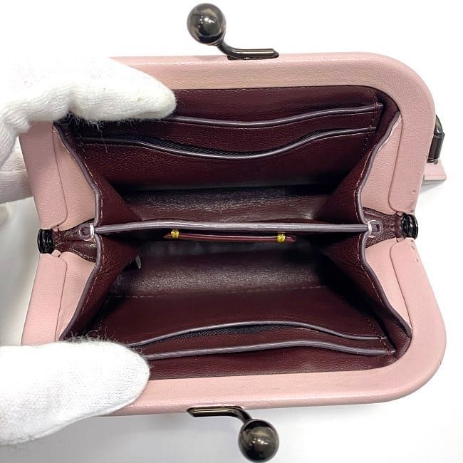 コーチ がま口 財布 ピンク 68326 美品 コインケース レザー 中古