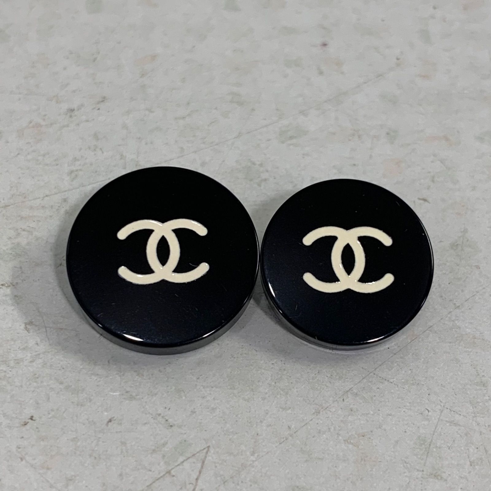 ターコイズ ブラック