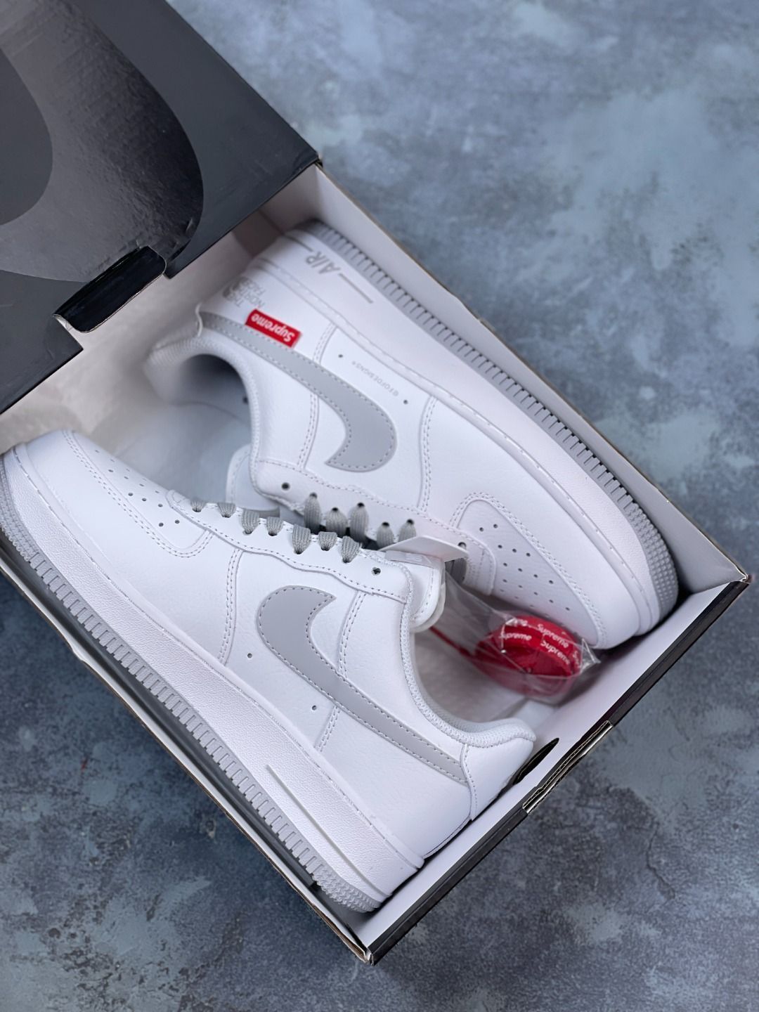 全新 男女兼用 Nike Air Force 1 ′07 x Supreme 01-WTO輸入1