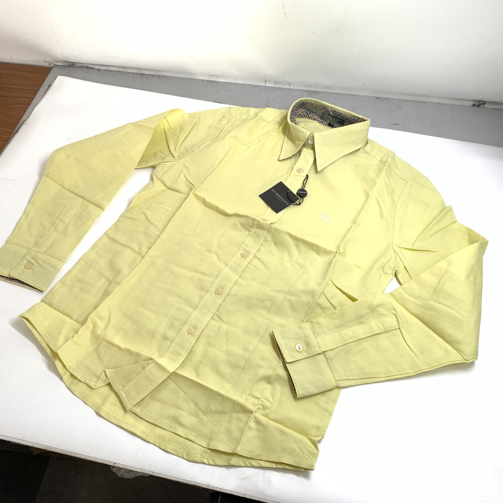f001 H 未使用タグ付き BURBERRY LONDON LサイズL イエロー