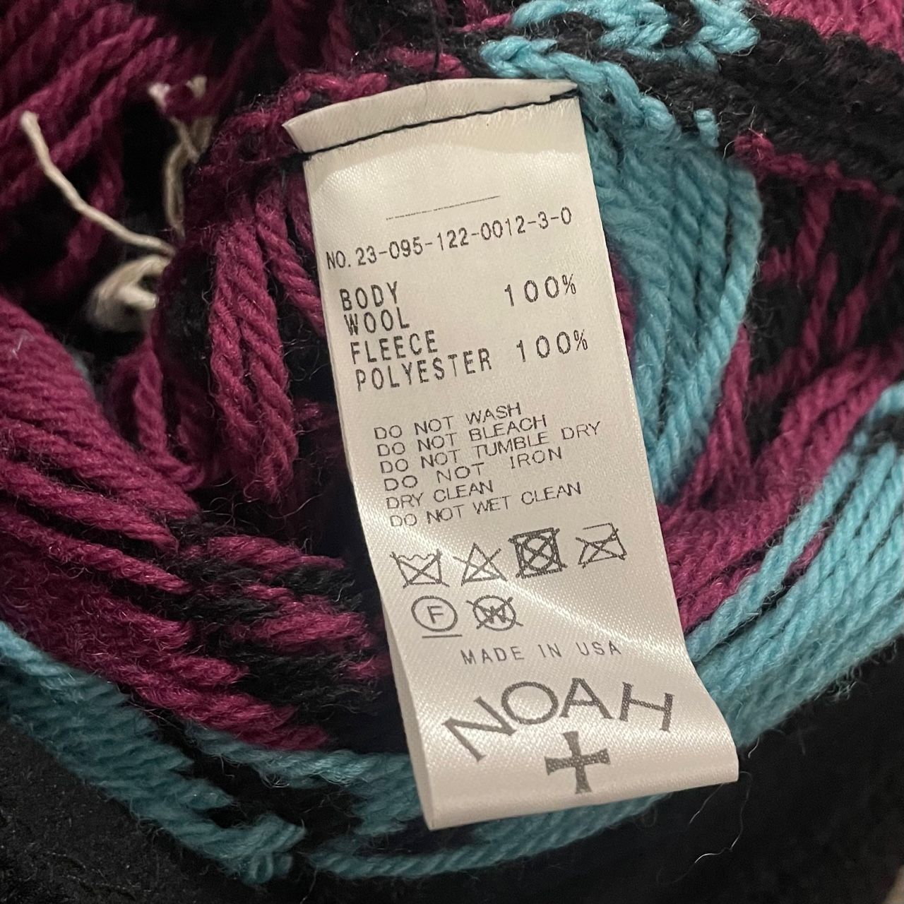 NOAH ボンボン ニット帽 ビーニー 薔薇
