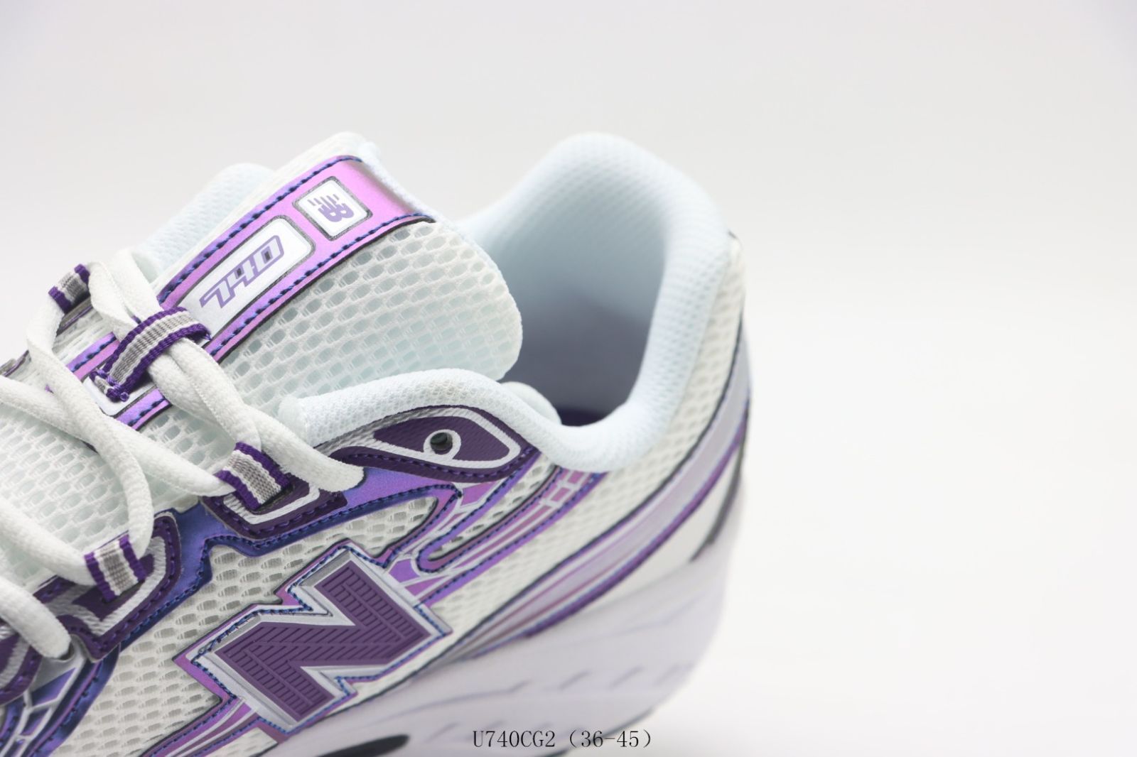 ランニングシューズ