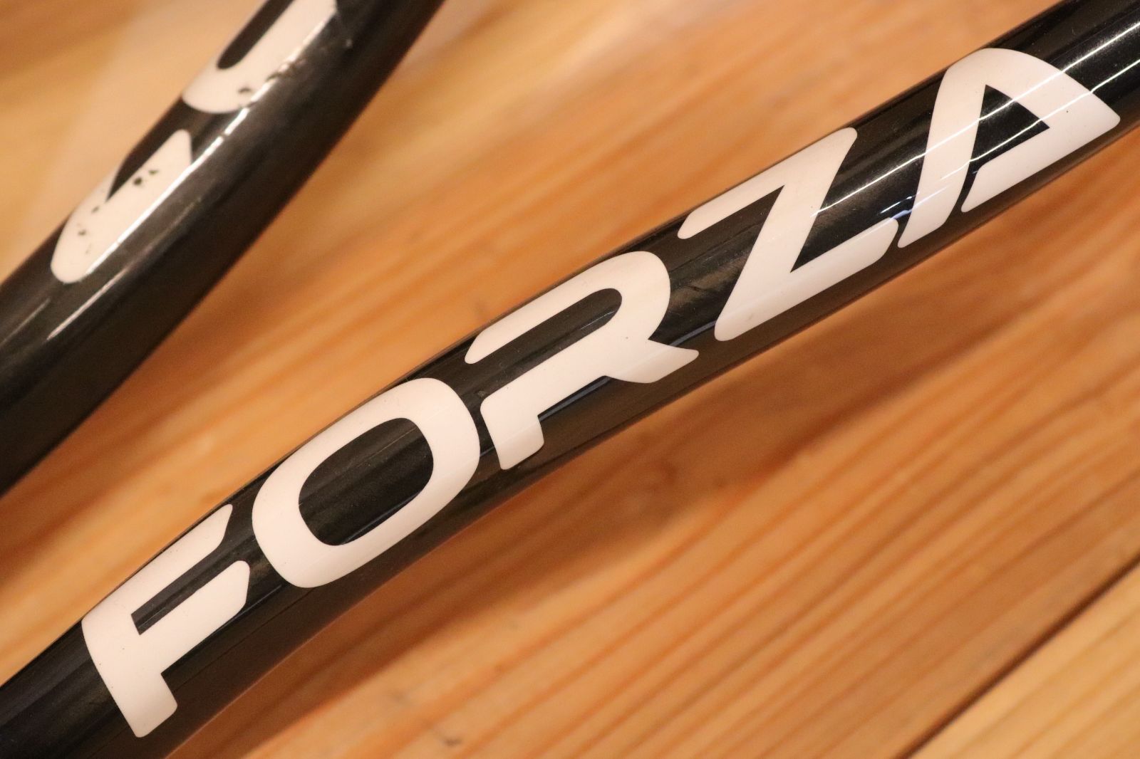 Azzurri Forza Pro Di2 フレーム wiggle限定モデル アズーリ AZZURRI FORZA PRO DI2 カーボン ロードバイク