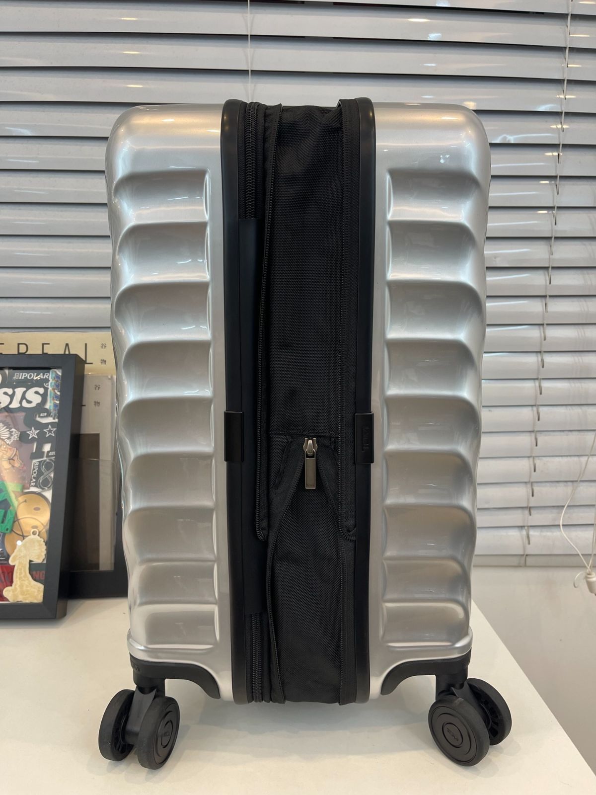 TUMI 228771 19Degree スーツケース キャリーケース 荷物 - メルカリ 