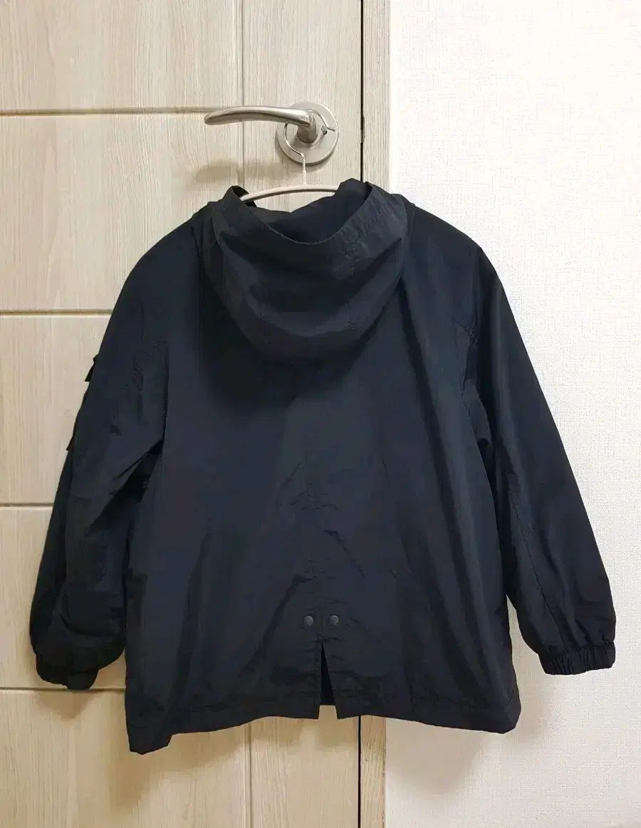 フード マウンテンパーカー