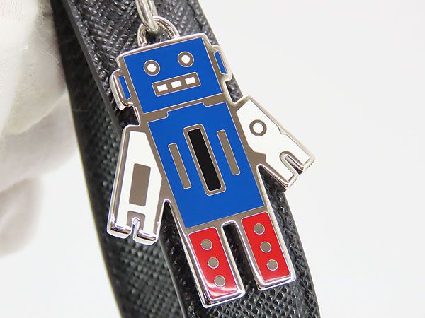 【新品同様】プラダ　PRADA　サフィアーノ　ロボット　キーリング　キーホルダー　チャーム　NERO ブラック　2PP040