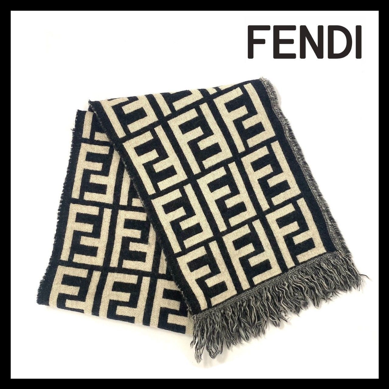 FENDI】ズッカ柄 ウール 100% マフラー ブラック/黒 アイボリー ストール フェンディ (MM-149) - メルカリ