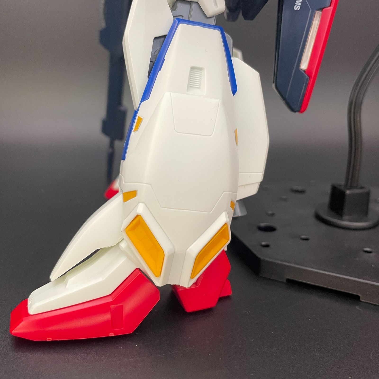 MG/TheOrigin版ガンダム＋アクションベース付き（中古品） MG/TheOrigin版ガンダム＋アクションベース付き（中古品