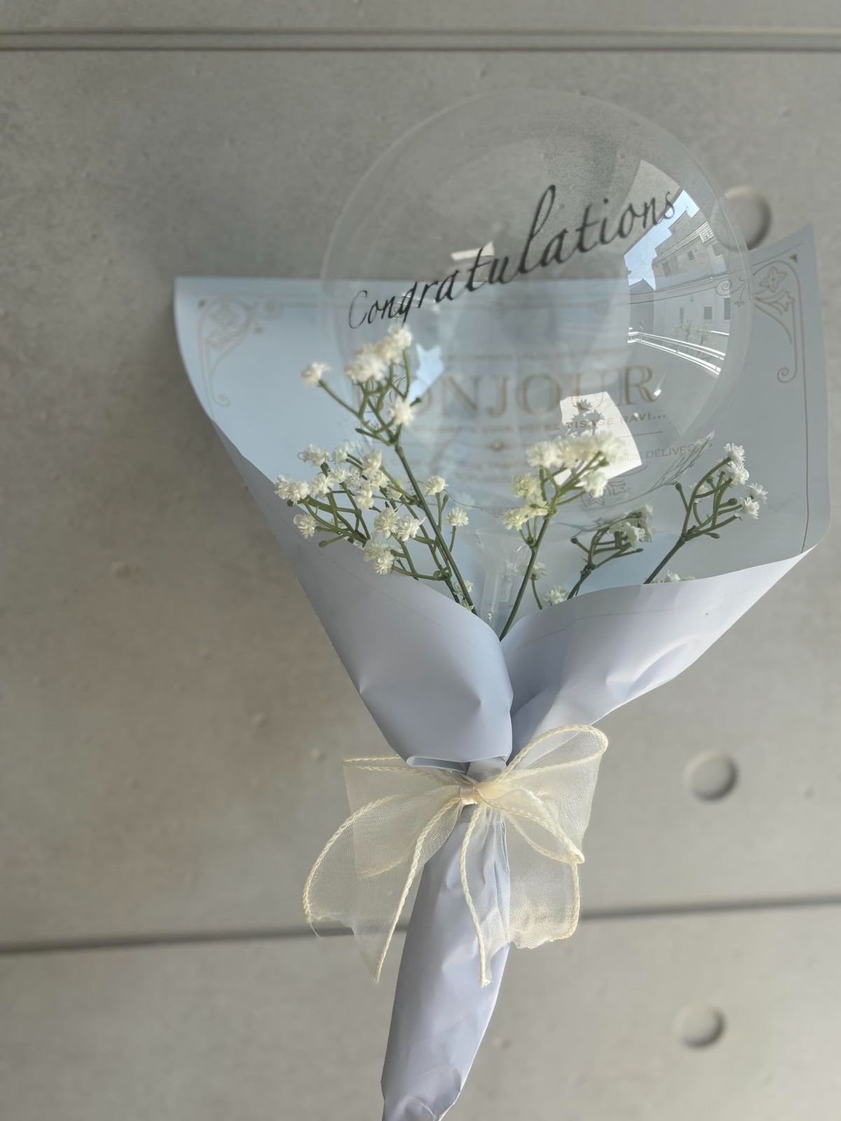 【Candy Flower March】くすみラッピングのCongratulations バルーンブーケ(チューリップ・かすみ草)／卒業式・謝恩会・入学式／お祝い (かすみ草)