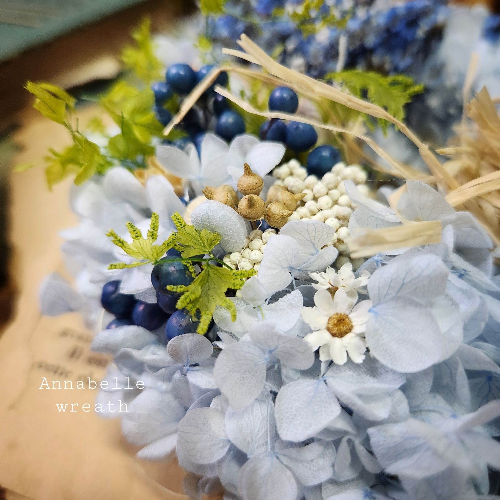 アナベル紫陽花フライングリース 紫陽花とアナベルのリース ドライ 