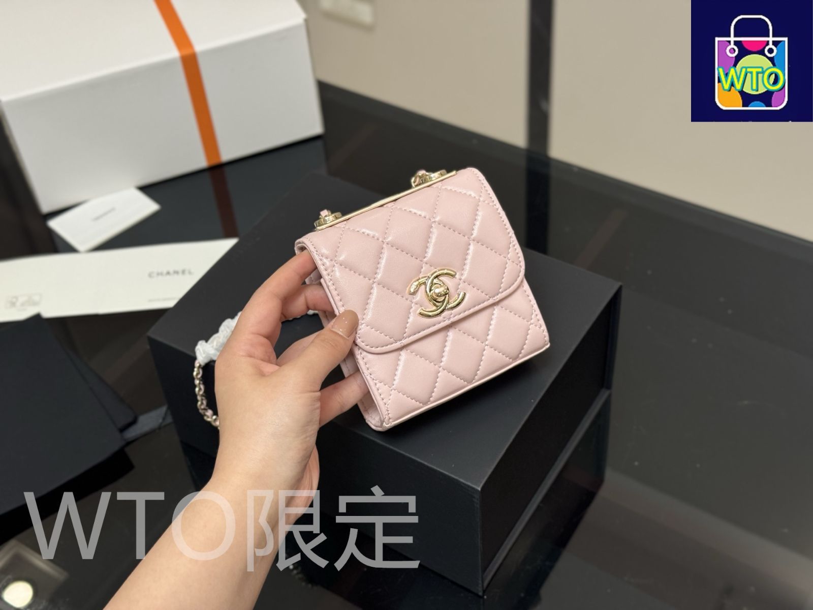 CHANEL 即購入禁止 CHANEL 22 ミニ ハンドバック コッパー ピンク[AS3980 B10691