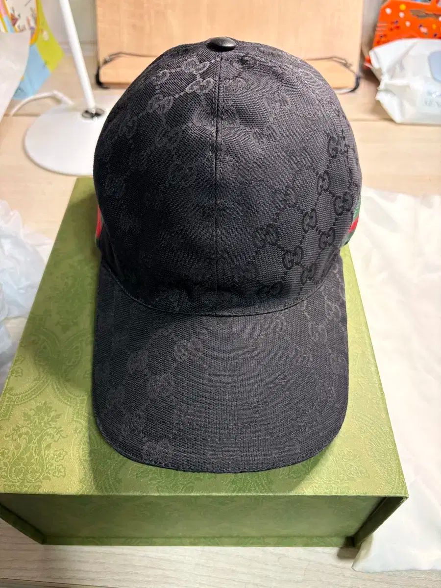 GUCCI グッチ オリジナル GG ウェブ ベースボール ハット ブラック XL