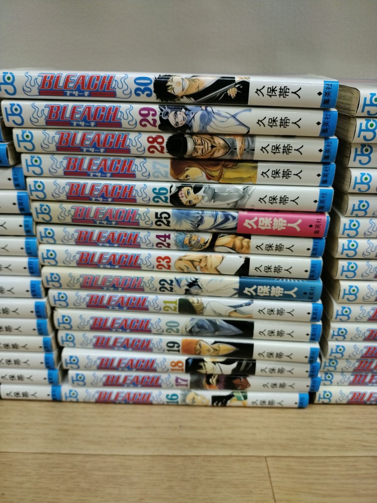 BLEACH 全巻セット 久保帯人 BLEACH 久保帯人 全巻セット - メルカリ