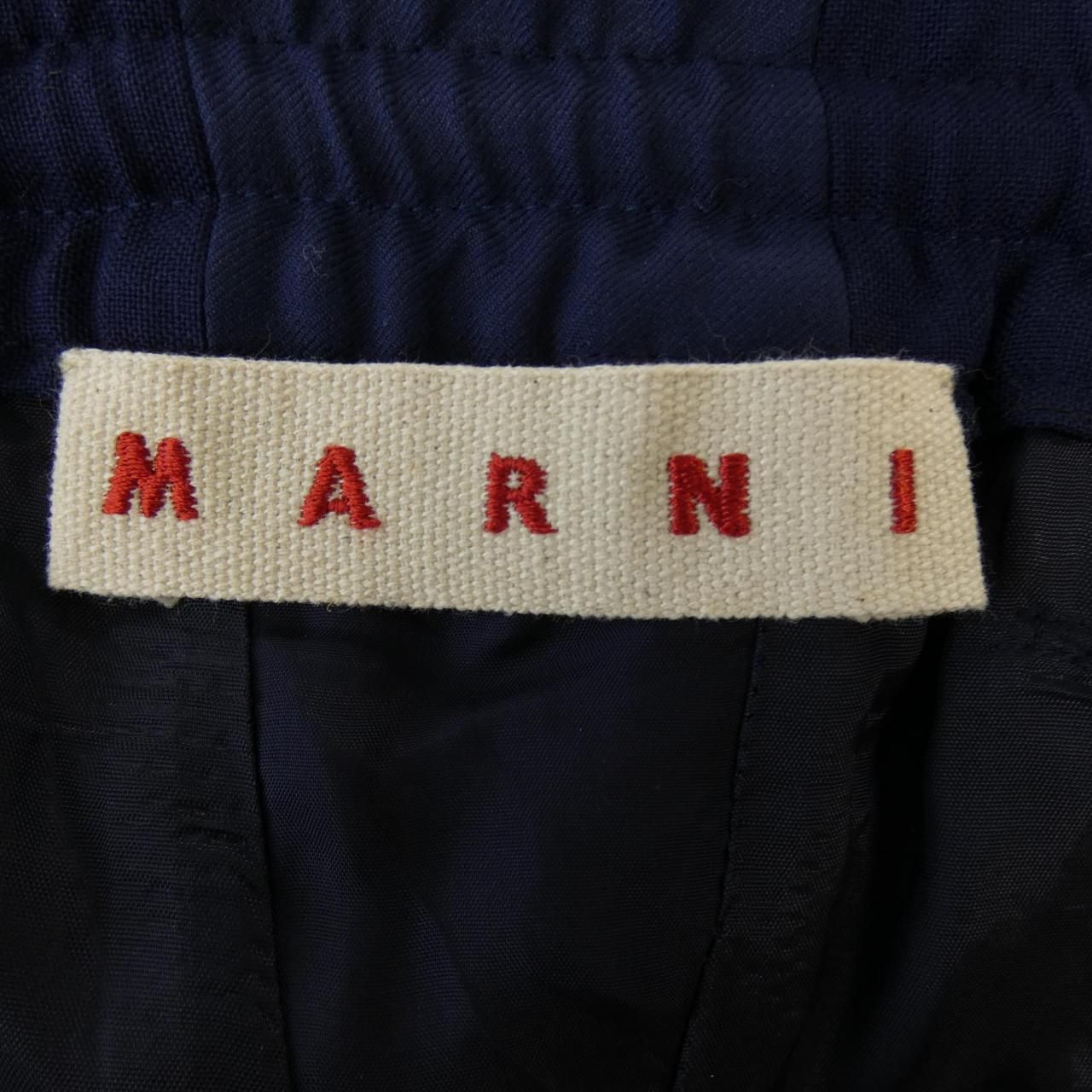 マルニ