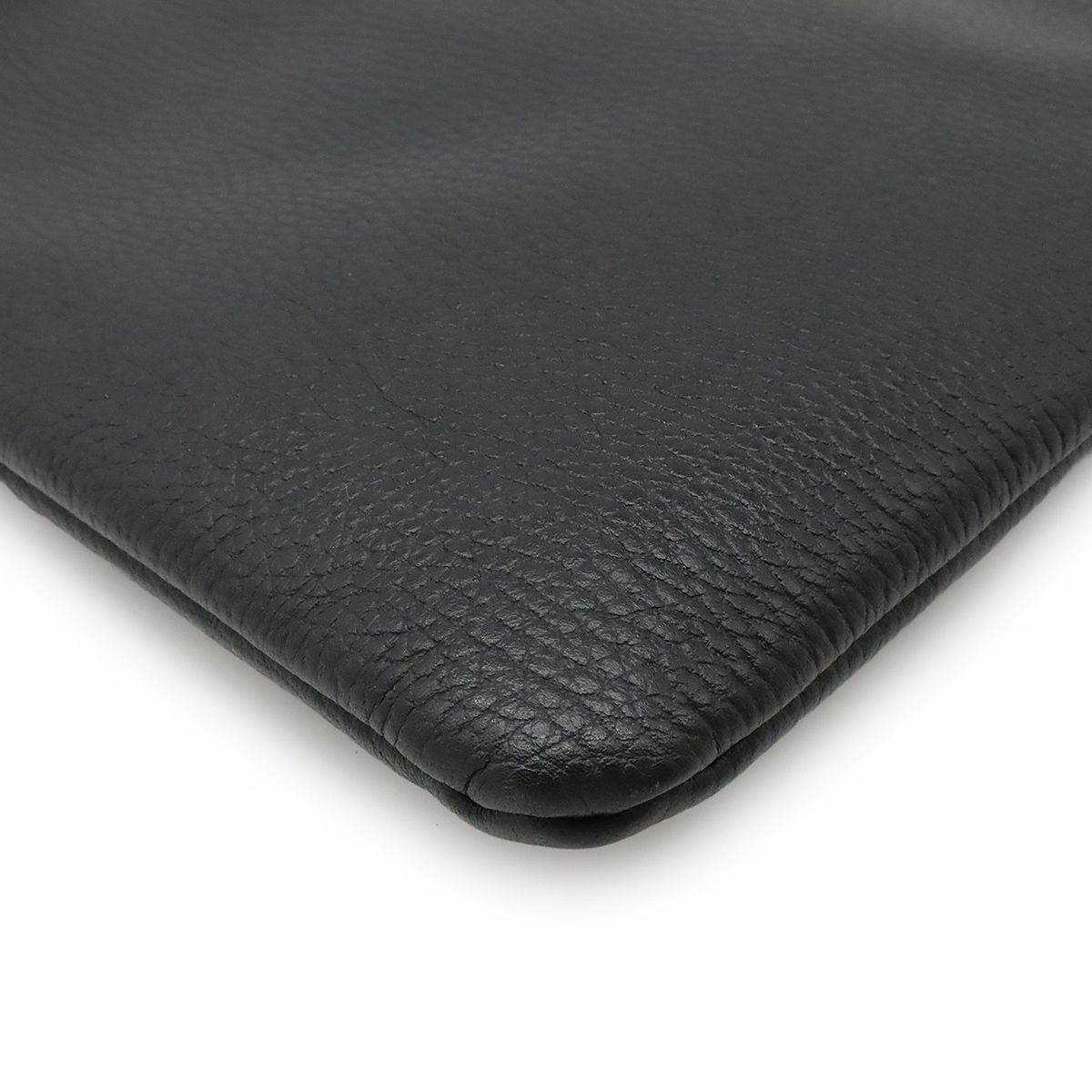 黒 ゴールド金具