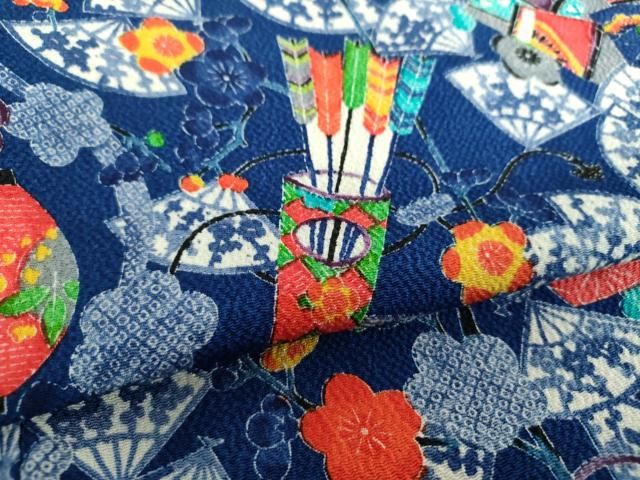 平和屋着物●上質な小紋　紅型　矢羽　扇面文箱花文　反端付き　正絹　逸品　DAAX4314ps 平和屋着物○上質な小紋 紅型 矢羽 扇面文箱花文 反端付き 正絹 逸品