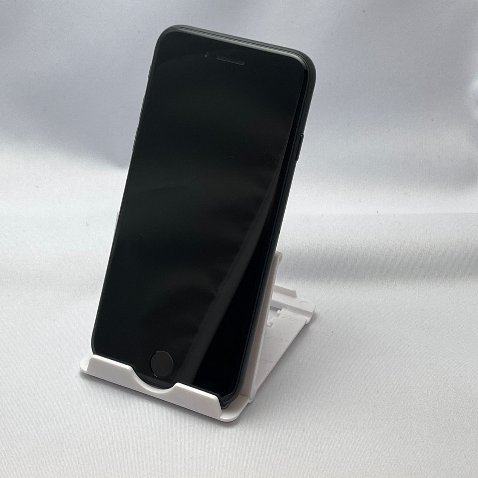 1年保証】iPhone SE 第2世代 64GB ホワイト ブラック レッド Apple 訳あり品 - メルカリ