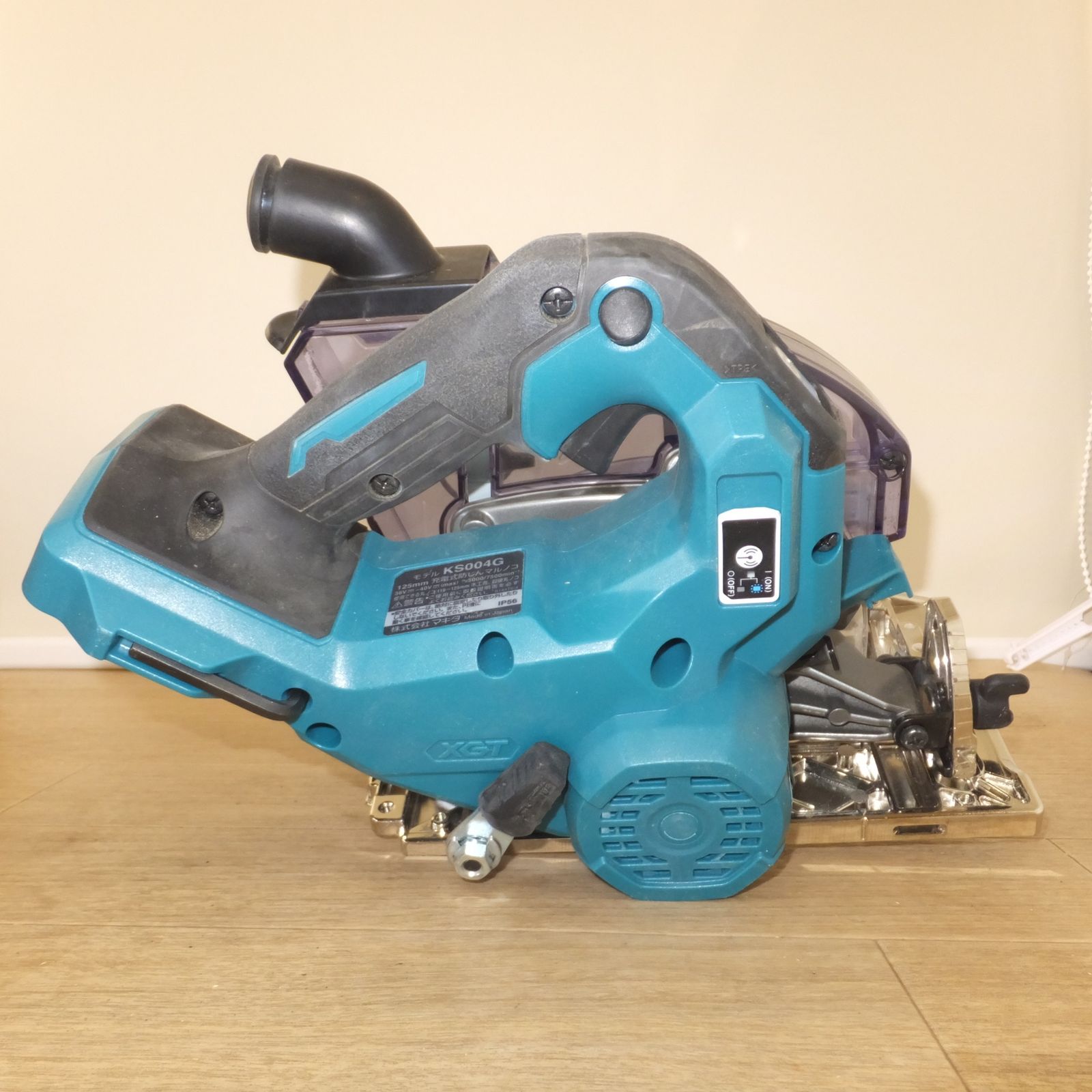 送料無料] ☆マキタ makita 125mm 充電式防じんマルノコ KS004GZ 36V 