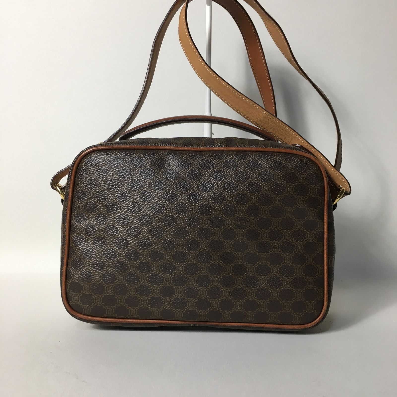 2505-302｜美品｜セリーヌ ショルダーバッグ マカダム柄 トリオン  