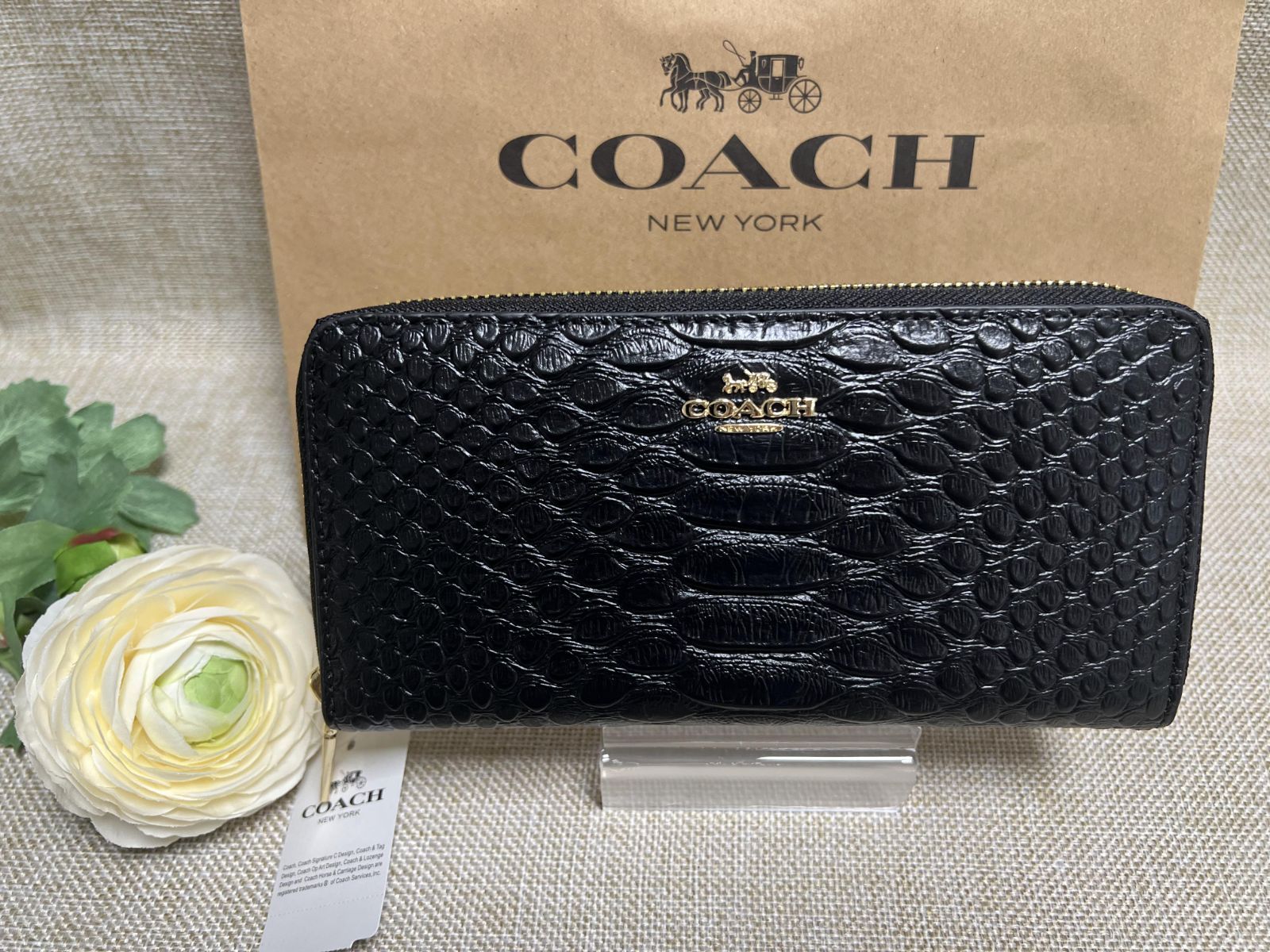 お値下げ中 コーチ COACH 長財布 財布 エンボスドスネークレザー