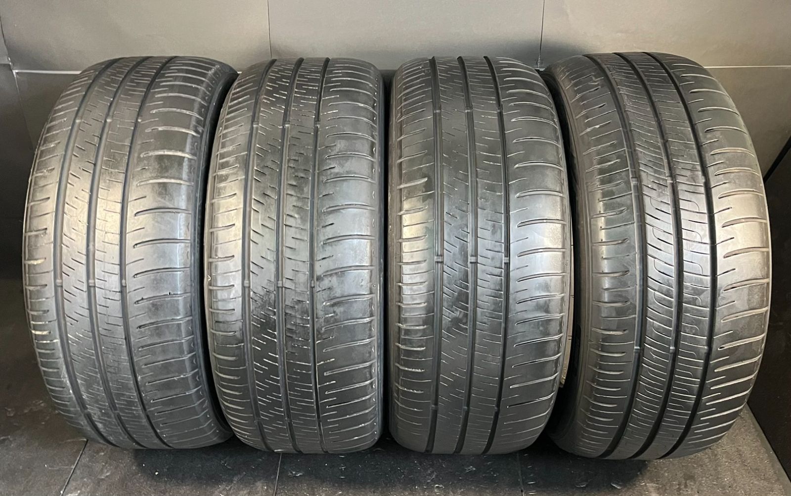 極上9分山 2022年製 215/60R17 ダンロップ エナセーブ RV505 極上9分山 2022年製 215/60R17 ダンロップ エナセーブ RV505