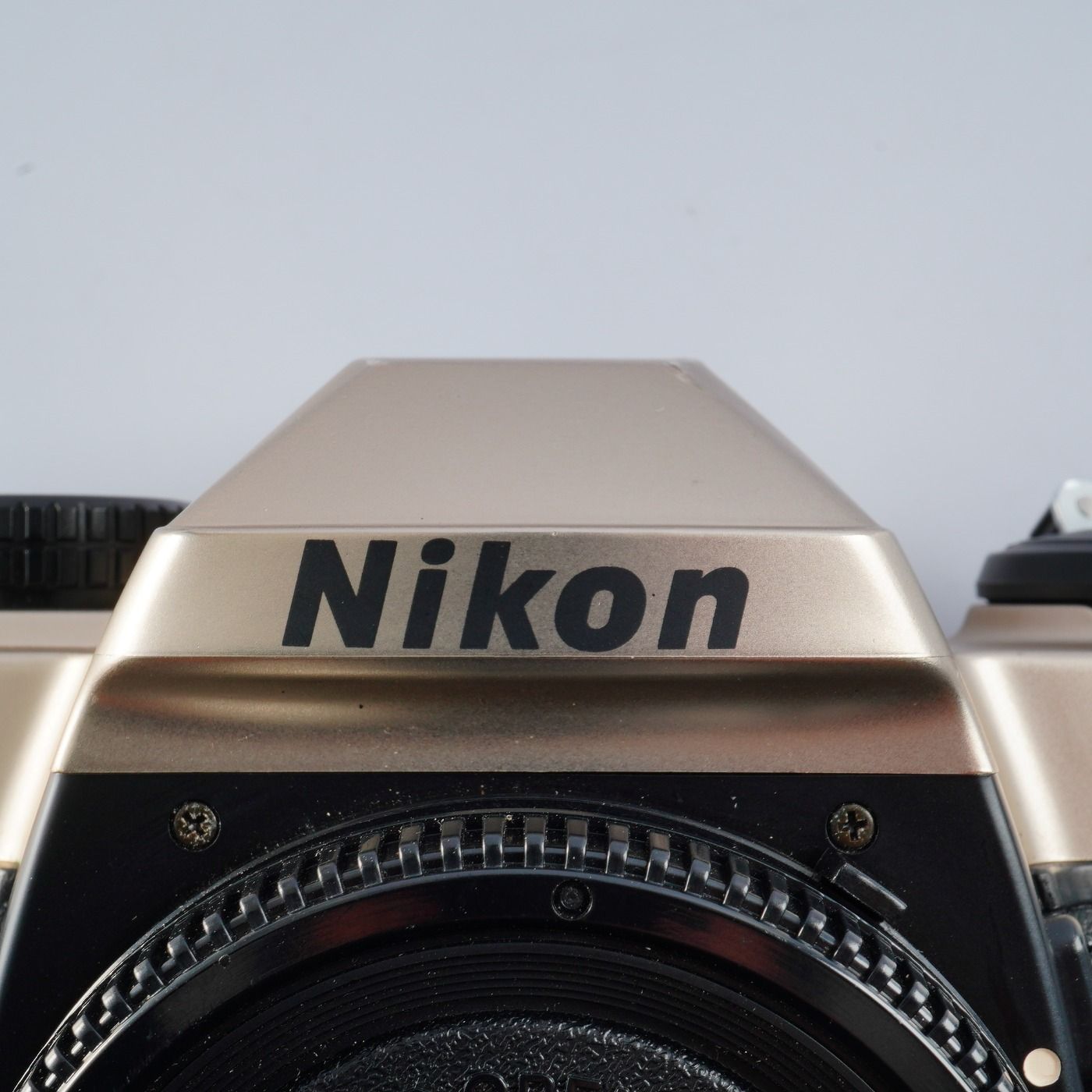 カメラ Nikon ニコン FM10 + Ai-S ZOOM Nikkor 35-70mm F⁄3.5-4.8 MF